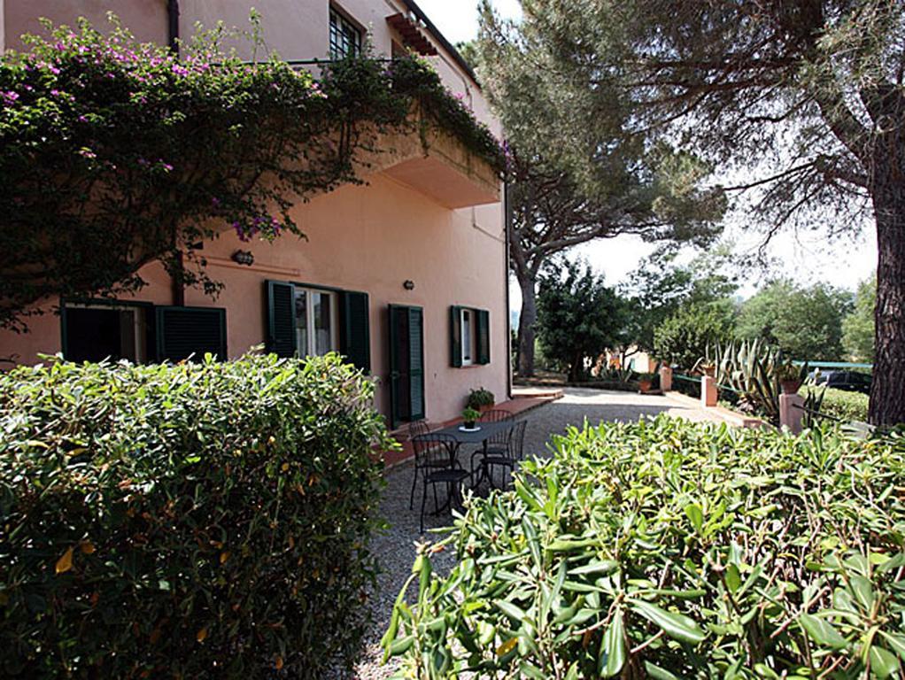 Villa San Giuseppe Порто-Аццурро Екстер'єр фото